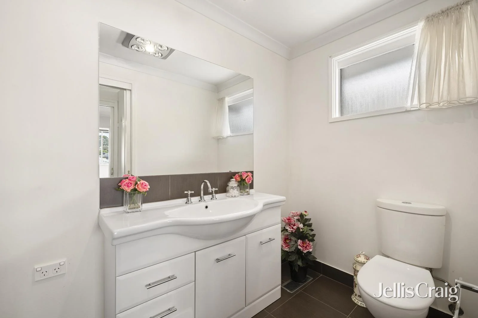 Additional image 13 of 29 Rolling Hills Road, Chirnside Park VIC 3116