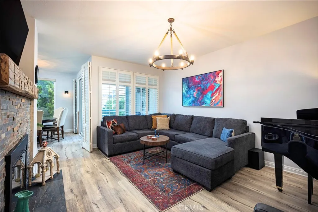 Additional image 3 of 4713 E 4th Street, Long Beach, CA 90814