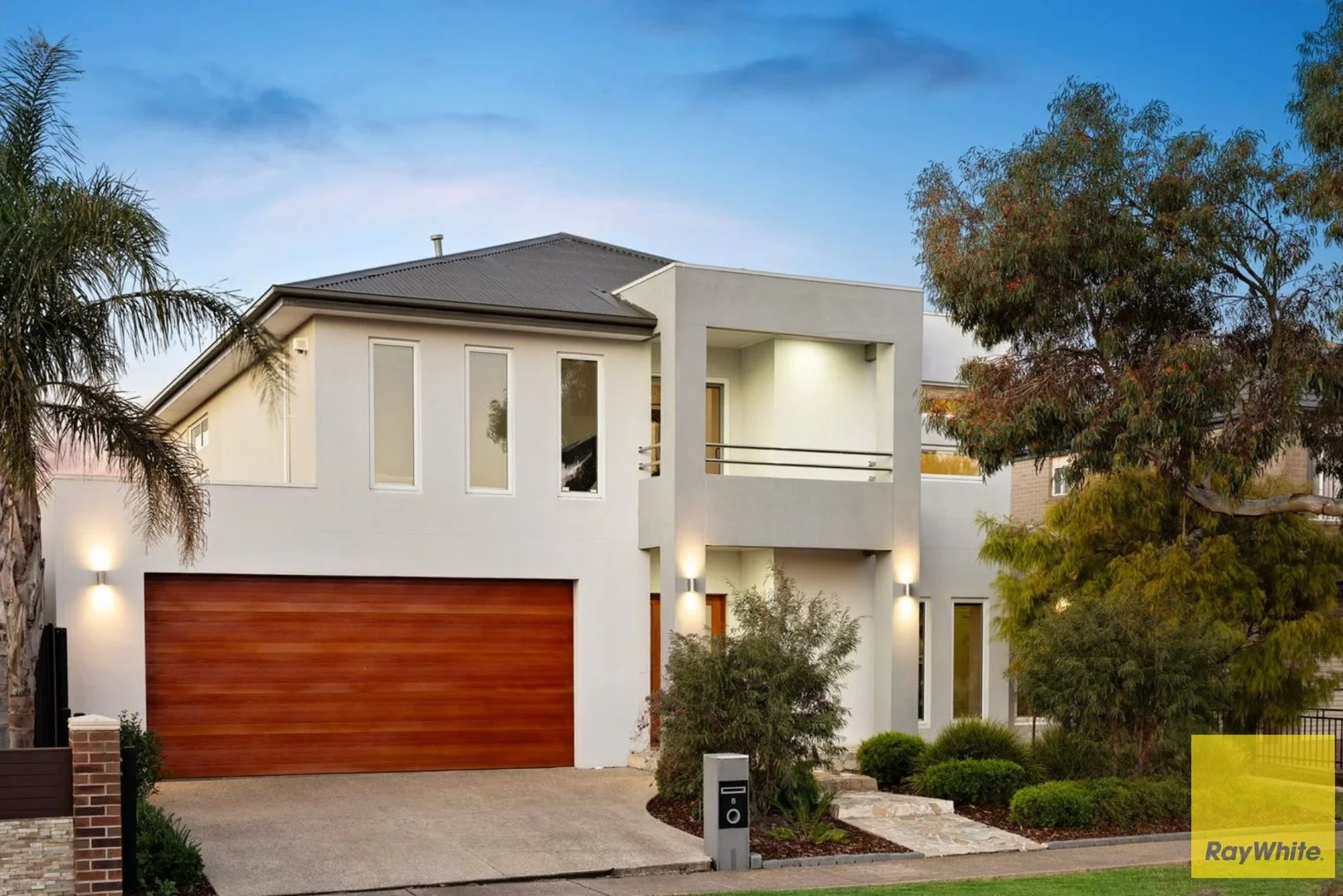 8 Cordner Way, Point Cook VIC 3030