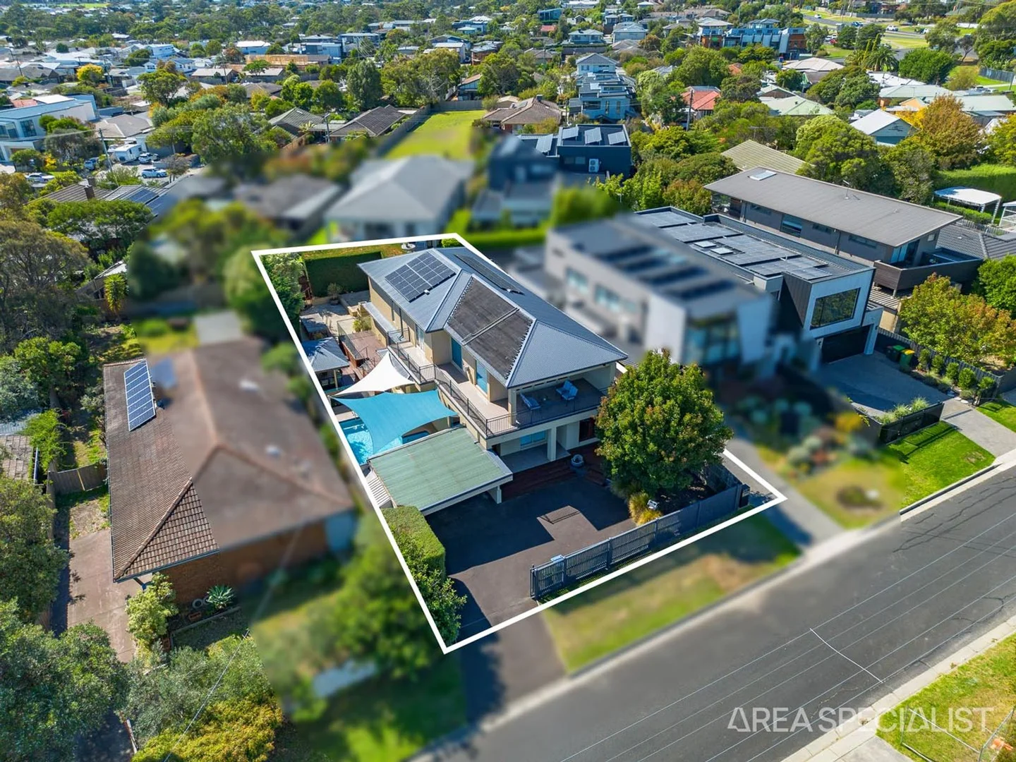 Additional image 36 of 17 Ti-tree Grove, Mornington VIC 3931