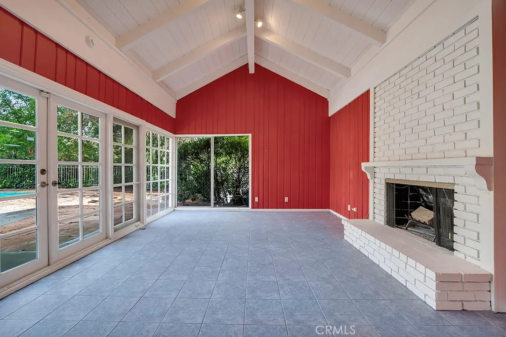 Additional image 25 of 4809 Queen Victoria Road, Woodland Hills, CA 91364