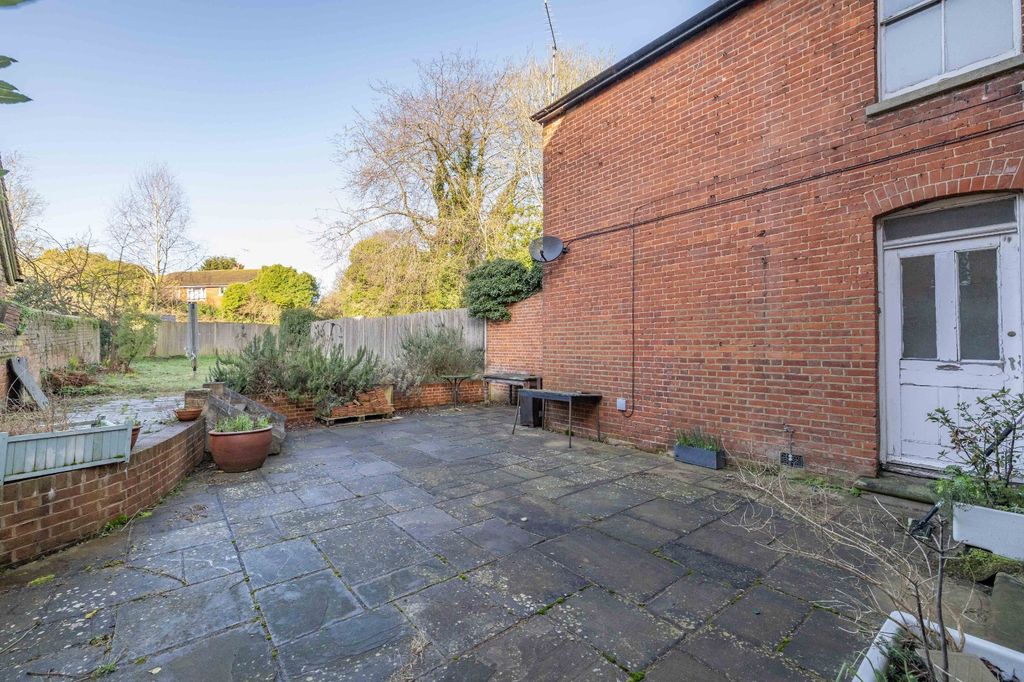 Additional image 4 of 2 bed flat for saleEthelbert Road, Canterbury, Kent CT1