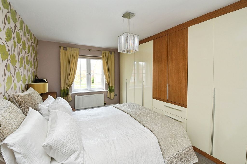 Additional image 8 of 5 bed detached house to rentClaudius Road, North Hykeham, Lincoln LN6