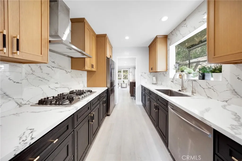 Additional image 42 of 537 28th Ave, Venice, CA 90291