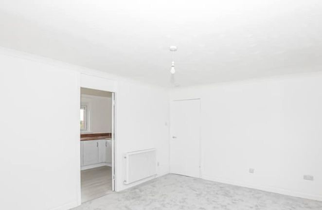 Additional image 8 of 2 bed flat to rentForth Drive, Livingston EH54