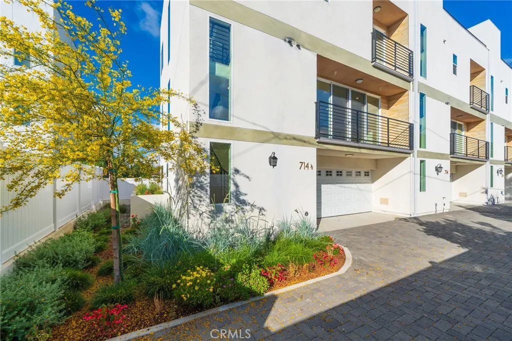 Additional image 56 of 714 N Chestnut Avenue, Los Angeles, CA 90042
