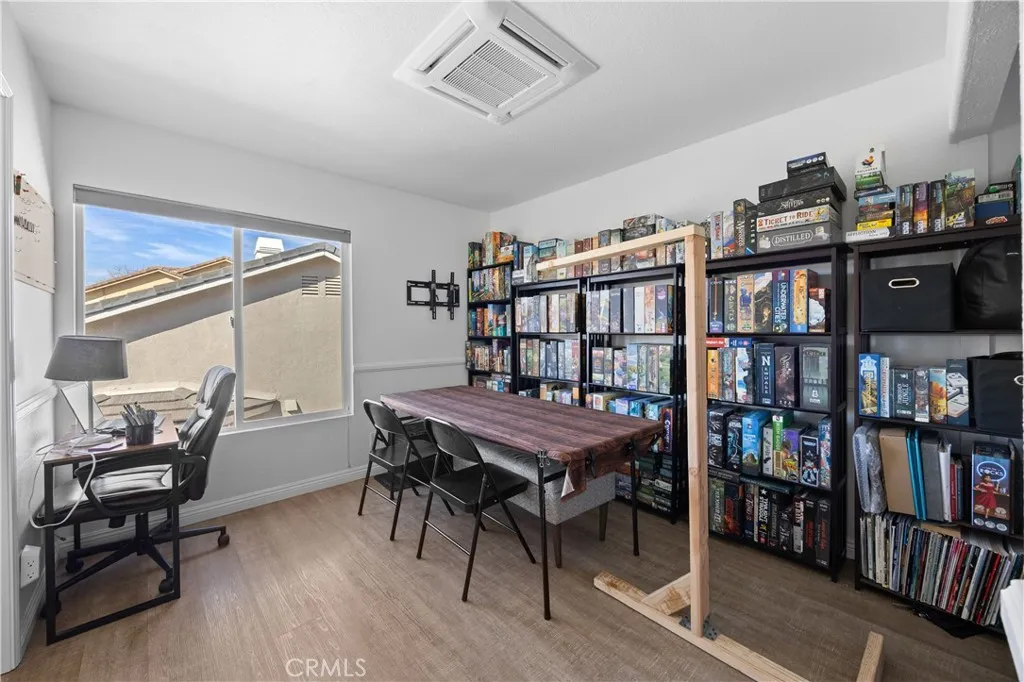 Additional image 28 of 28214 Ridge View Dr, Canyon Country, CA 91387
