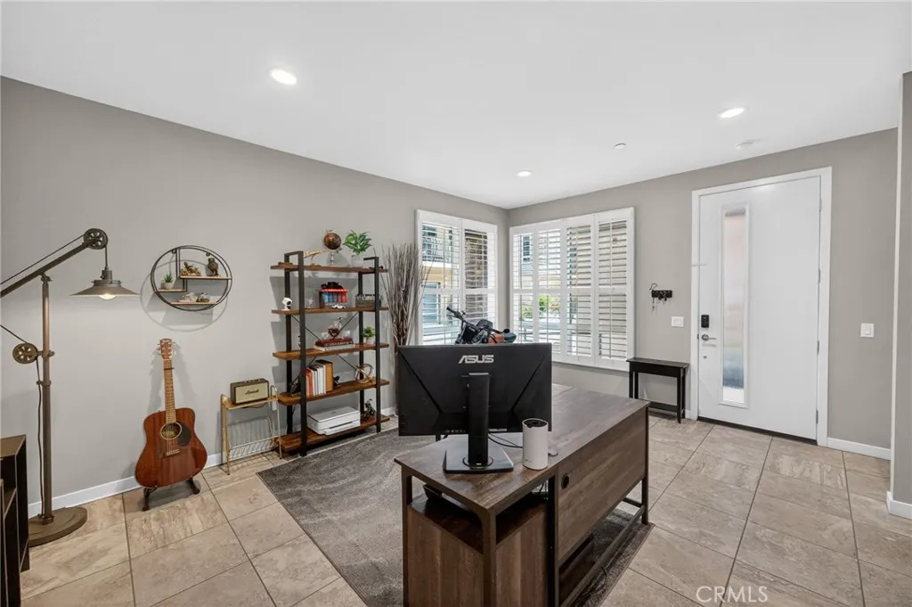 Additional image 11 of 821 Brickyard, Costa Mesa, CA 92627