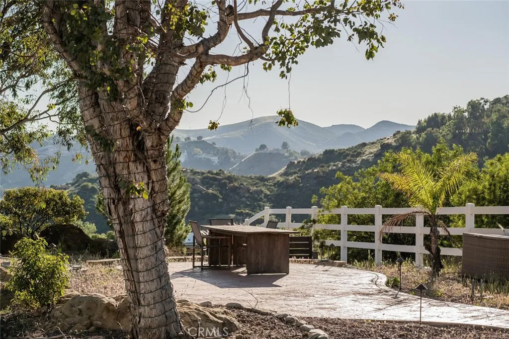 Additional image 111 of 6 Colt Ln, Bell Canyon, CA 91307