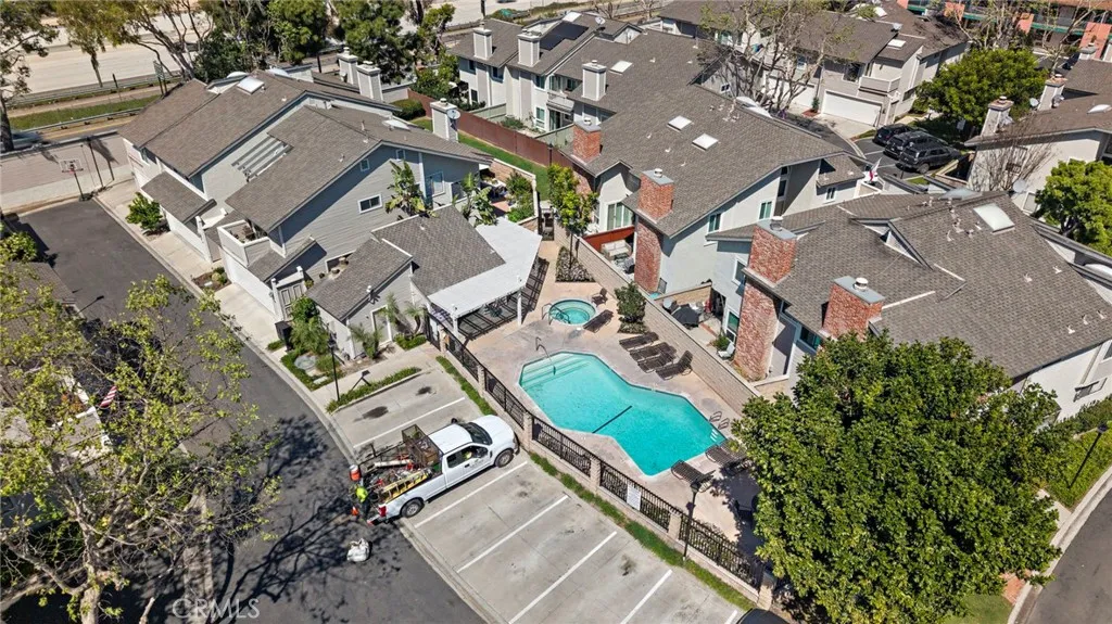 2528 Alder Lane, Costa Mesa, CA 92627