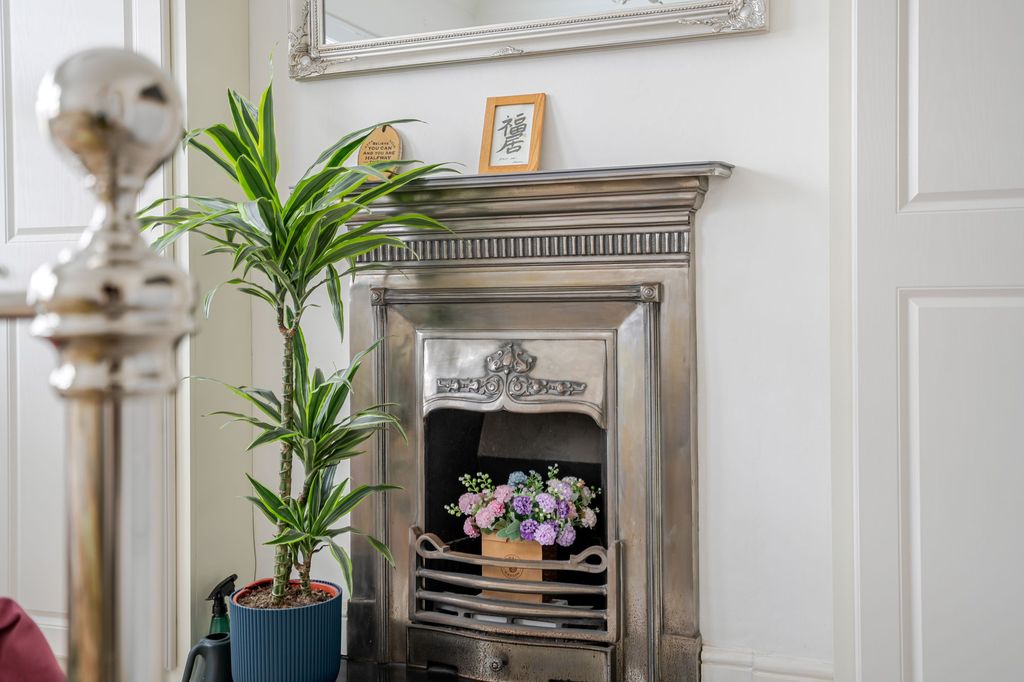 Additional image 6 of 4 bed property to rentBolton Road, Windsor SL4