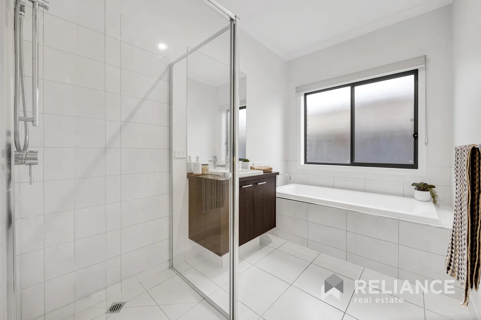 Additional image 15 of 8 McWilliams Crescent, Point Cook VIC 3030