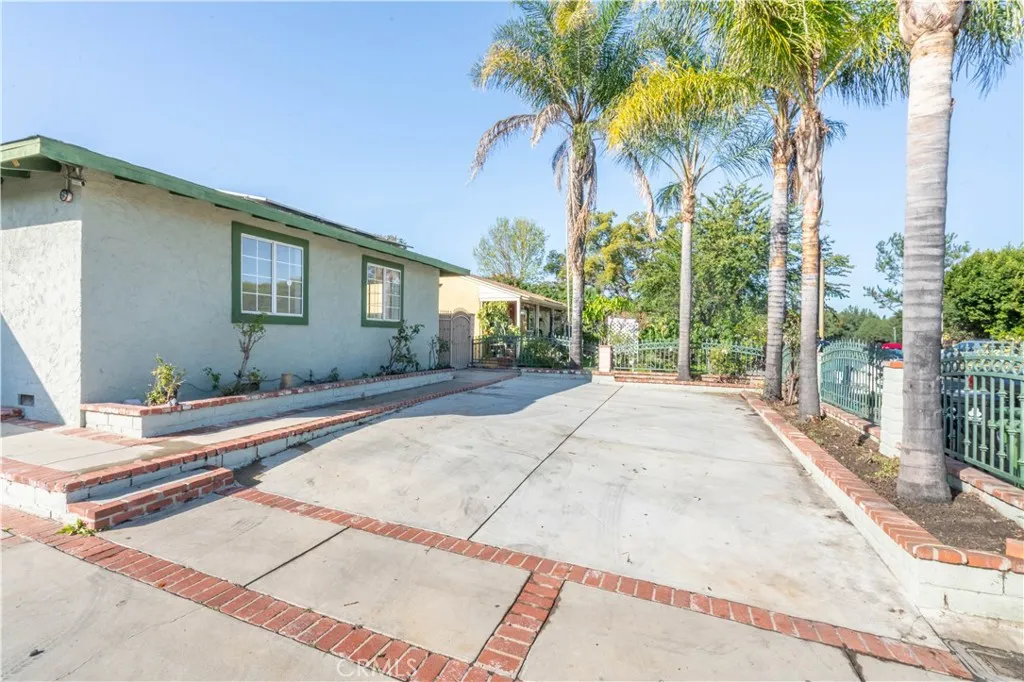 Additional image 4 of 8855 Tyrone Avenue, Panorama City, CA 91402
