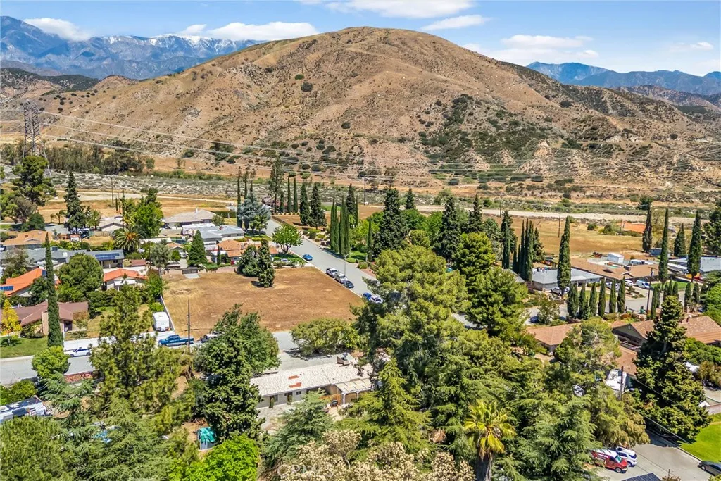 Additional image 84 of 90 Summit Dr, Banning, CA 92220