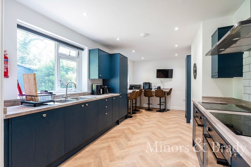Additional image 2 of 6 bed end terrace house to rentEnfield Road, Norwich NR5