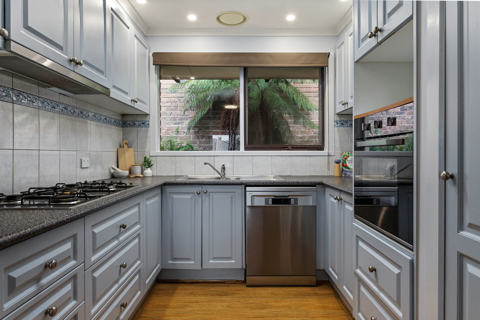 Additional image 2 of 18 Statesman Crescent, Mooroolbark VIC 3138