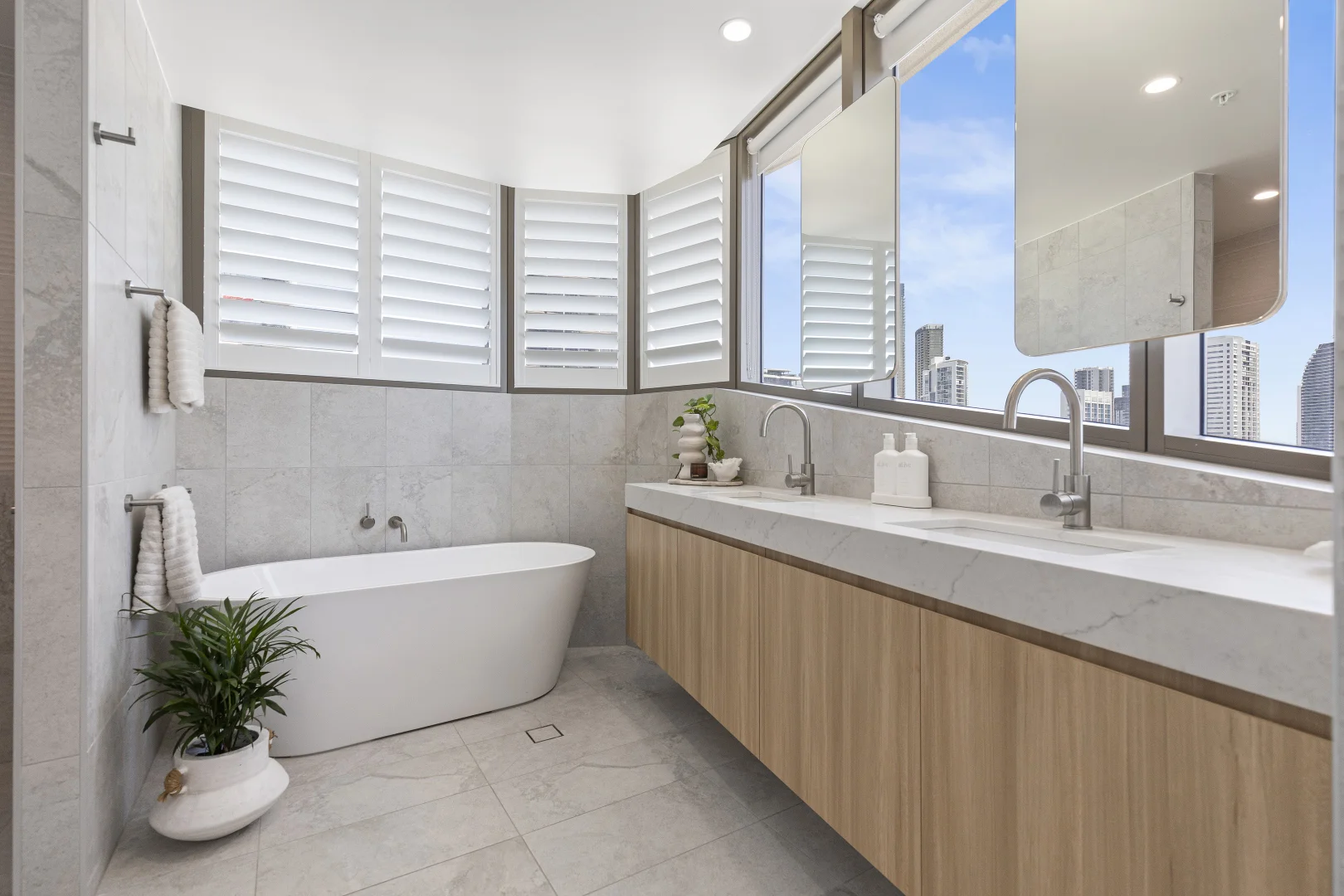 Additional image 23 of 1001/15-19 Peerless Avenue, Mermaid Beach QLD 4218