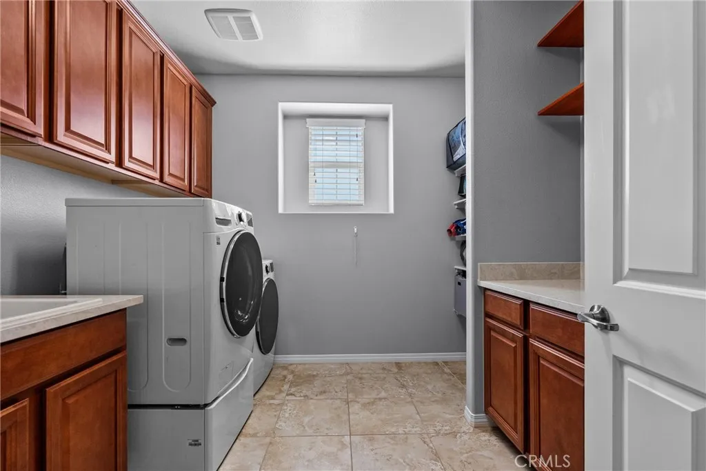 Additional image 98 of 24557 Rosette Ln, Valencia, CA 91354