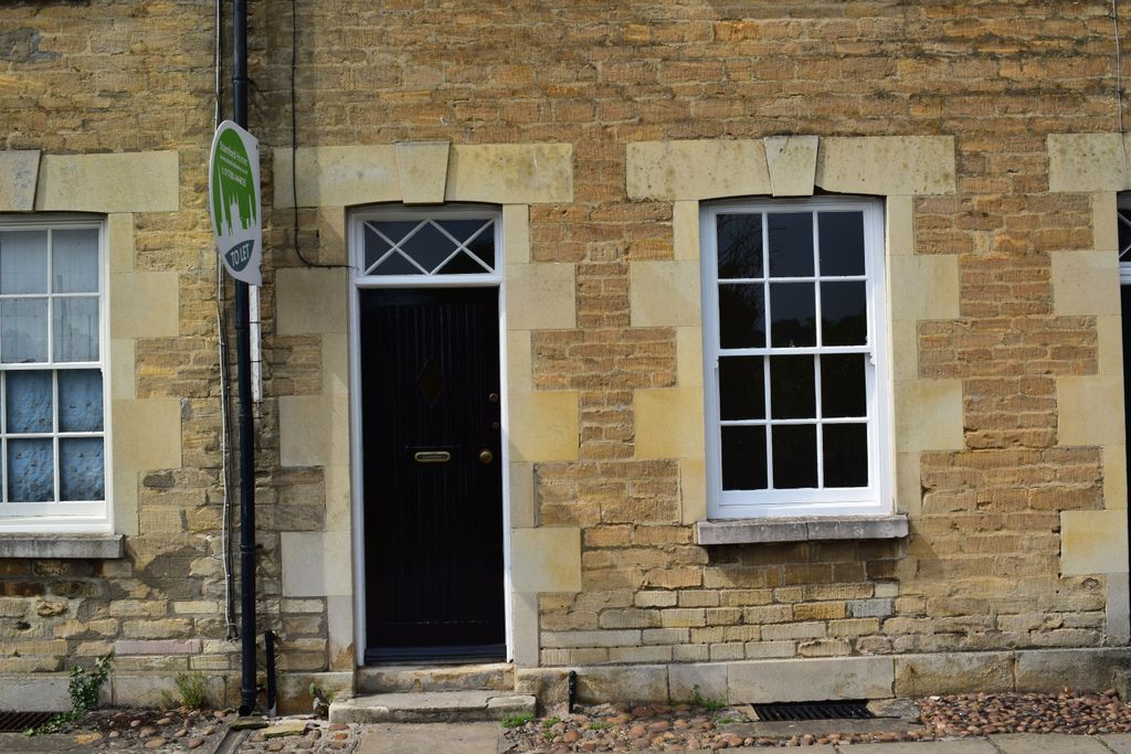 Additional image 2 of 3 bed town house to rentAdelaide Street, Stamford PE9