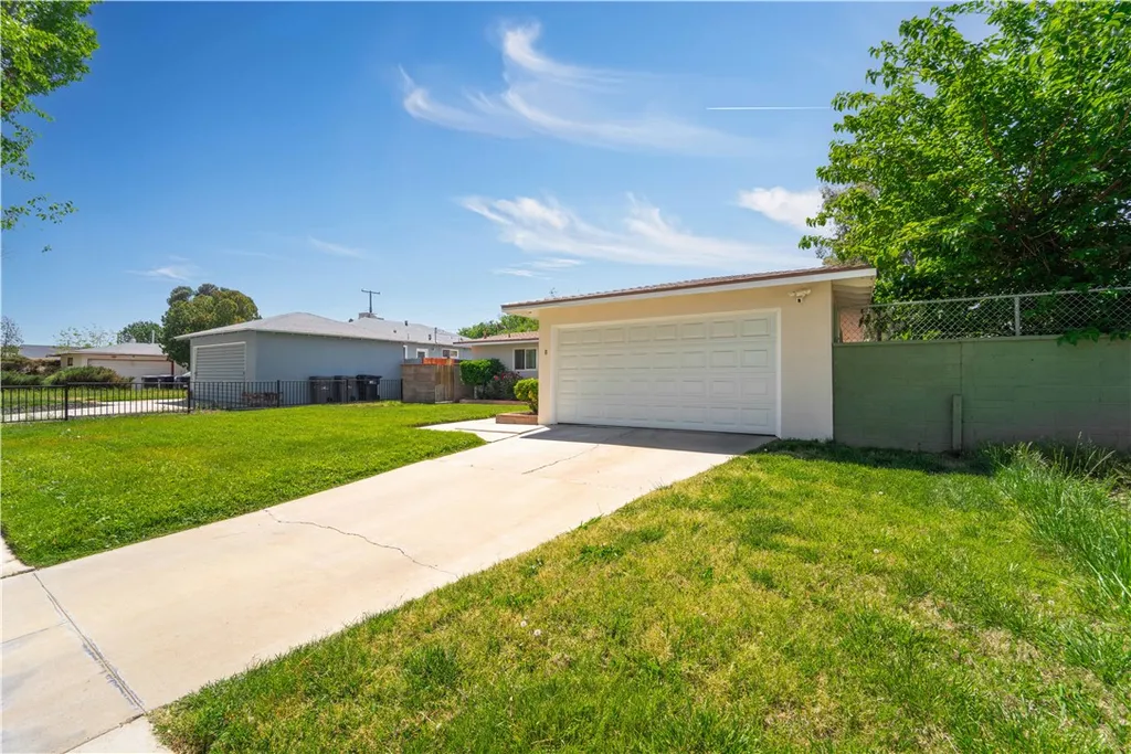 Additional image 5 of 44141 Date Avenue, Lancaster, CA 93534
