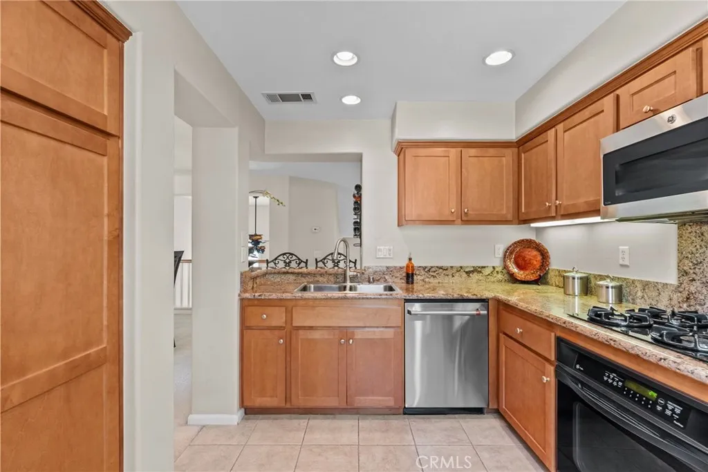 Additional image 13 of 24012 Brideport Lane Unit 12, Valencia, CA 91355