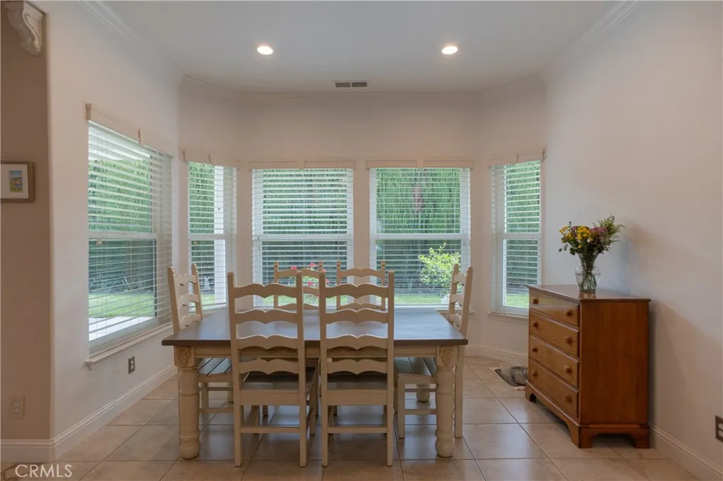 Additional image 60 of 575 Woodlands Dr, Madera, CA 93637