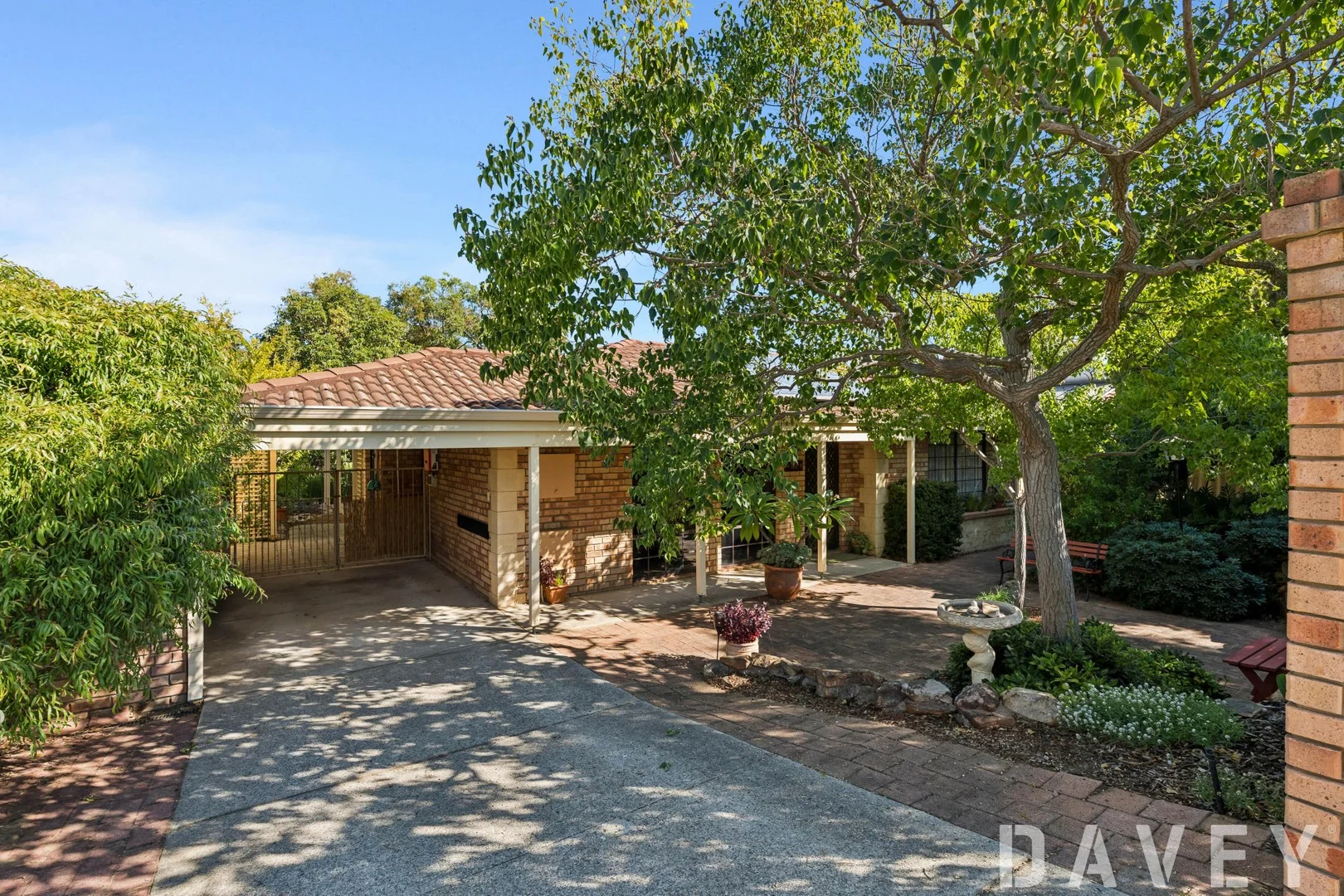 182 Twickenham Drive, Kingsley WA 6026