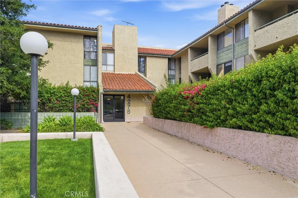 Additional image 32 of 4275 Via Arbolada Unit 210, Los Angeles, CA 90042