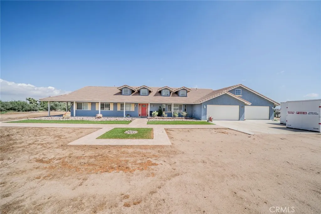 Additional image 2 of 10636 Larch Rd, Oak Hills, CA 92344