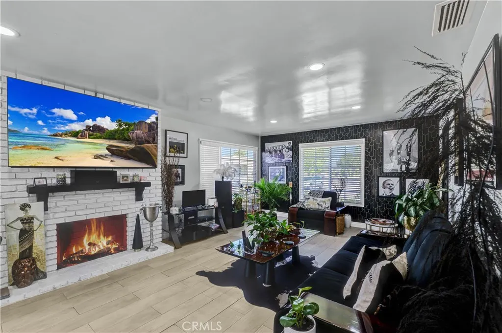 Additional image 53 of 3965 N Marshall Way, Long Beach, CA 90807