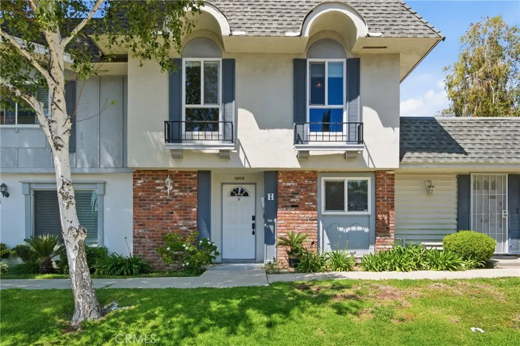 Additional image 2 of 10235 Lurline Ave Unit H, Chatsworth, CA 91311