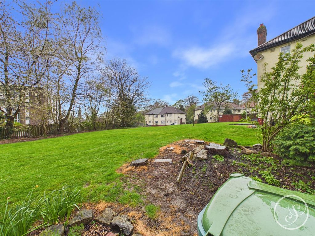 Additional image 23 of 2 bed flat to rentSandringham Drive, Leeds LS17