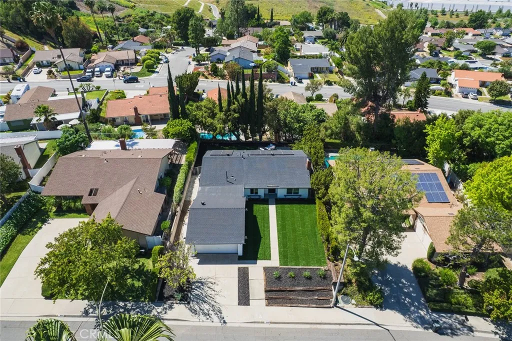 409 Gunsmoke Dr, Diamond Bar, CA 91765