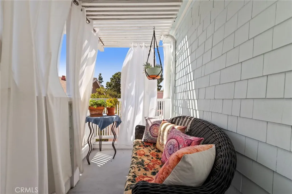 Additional image 121 of 628 W 10th Street, Long Beach, CA 90813