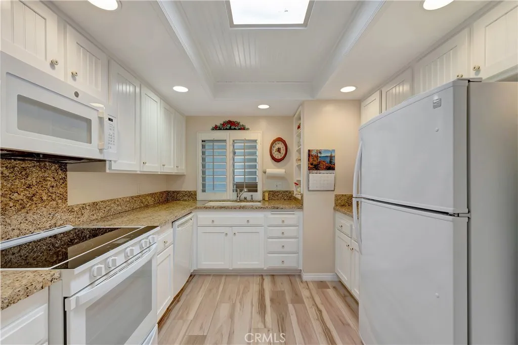 Additional image 32 of 8566 Van Ness Court, Huntington Beach, CA 92646