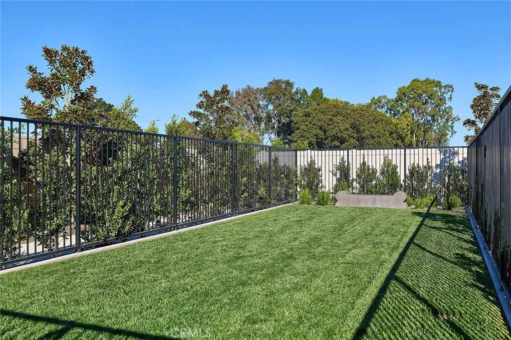 Additional image 7 of 1266 Aura Circle, Huntington Beach, CA 92647