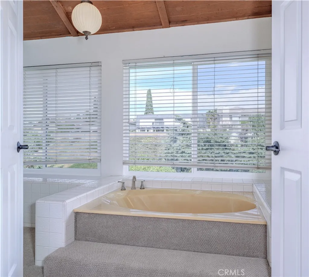 Additional image 31 of 24831 Largo Dr, Laguna Hills, CA 92653