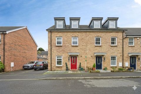 Mansion Gardens, Penllergaer, Swansea SA4