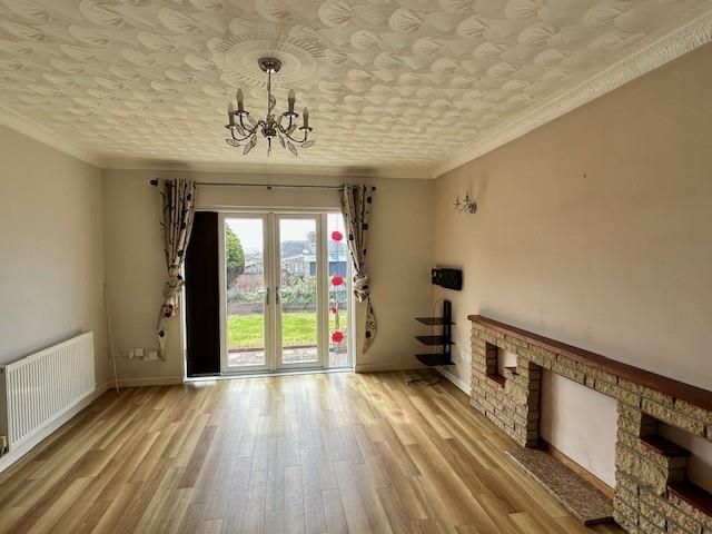 Additional image 4 of 3 bed detached bungalow to rentTyisha Road, Llanelli SA15