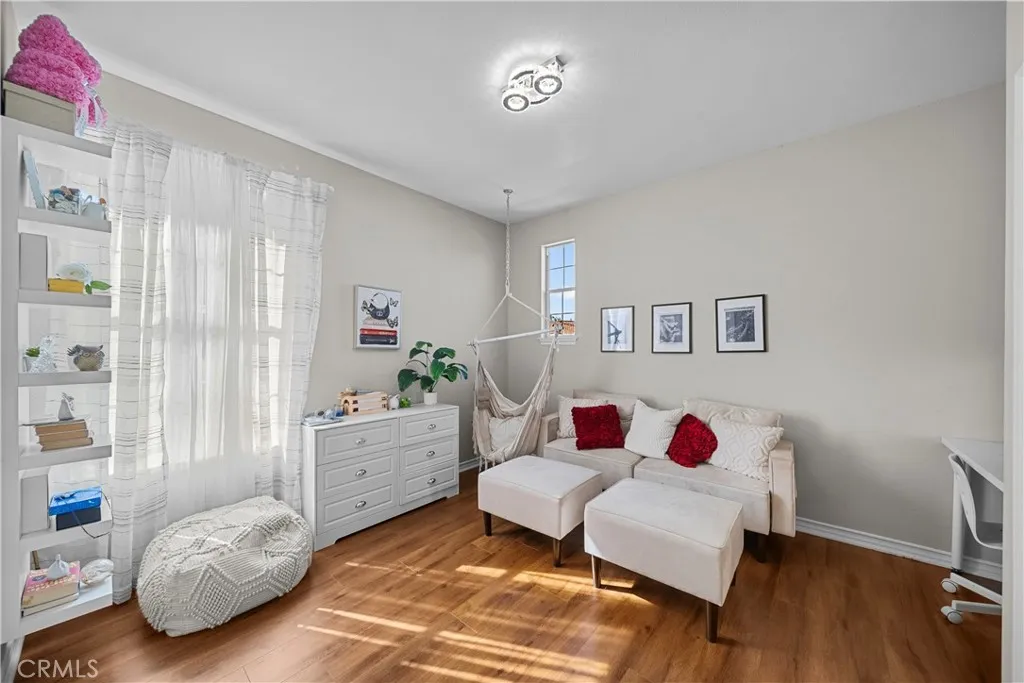 Additional image 128 of 23912 Lakeside Road, Valencia, CA 91355