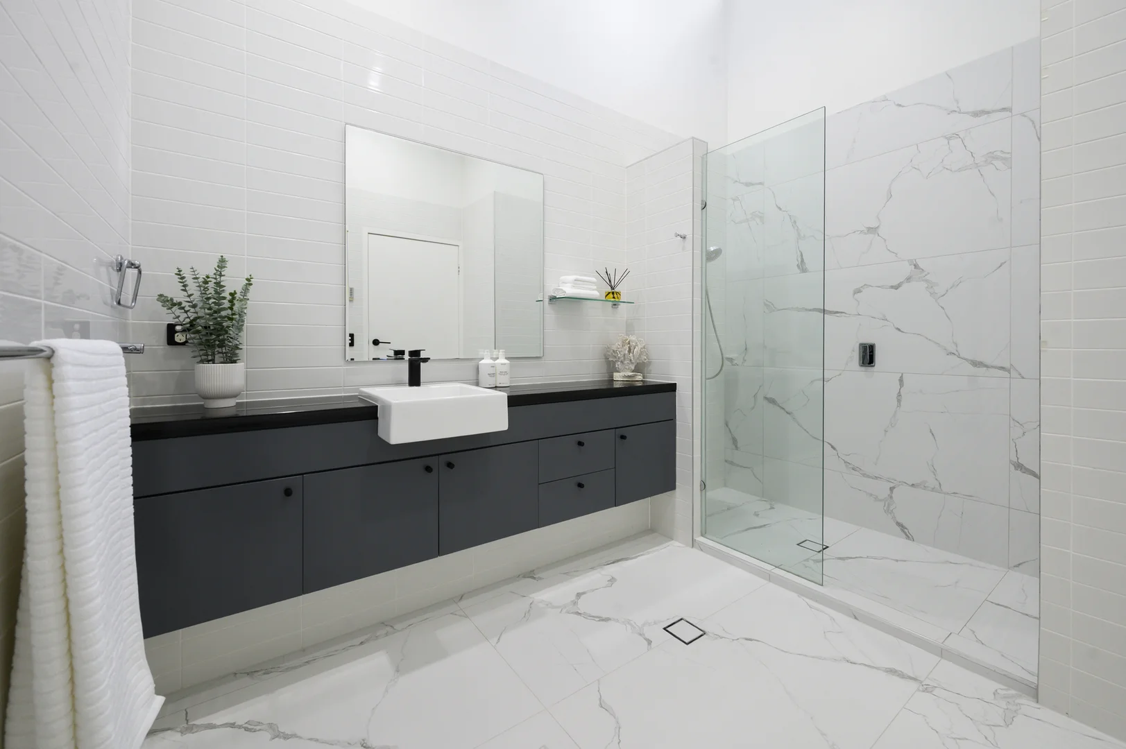 Additional image 27 of 5228 Bay Hill Terrace, Sanctuary Cove QLD 4212