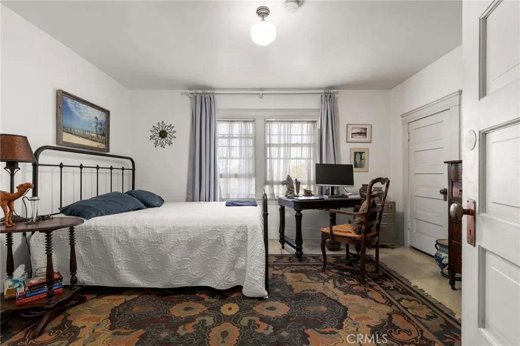Additional image 115 of 628 W 10th Street, Long Beach, CA 90813