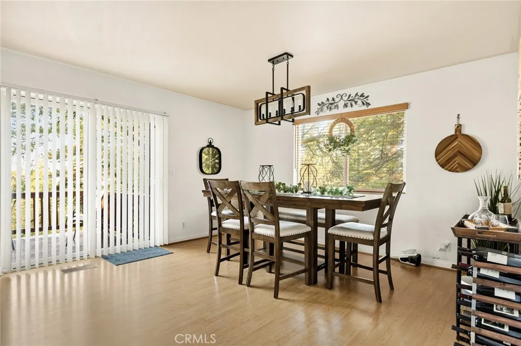 Additional image 15 of 30701 Knoll View Dr, Running Springs, CA 92382