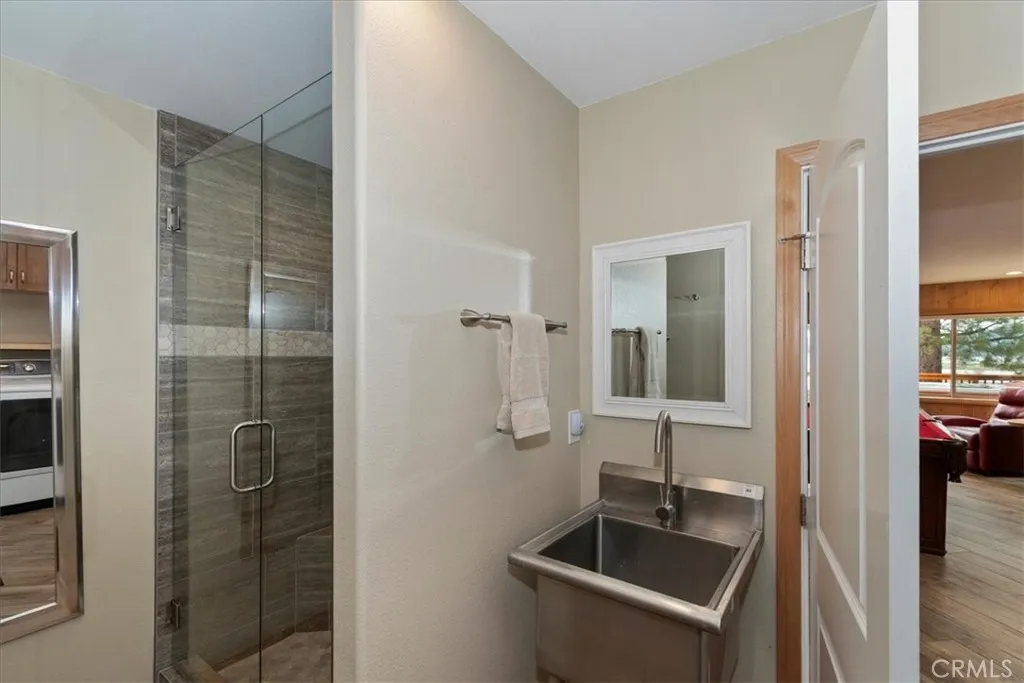 Additional image 60 of 222 Eagle Dr, Big Bear Lake, CA 92315