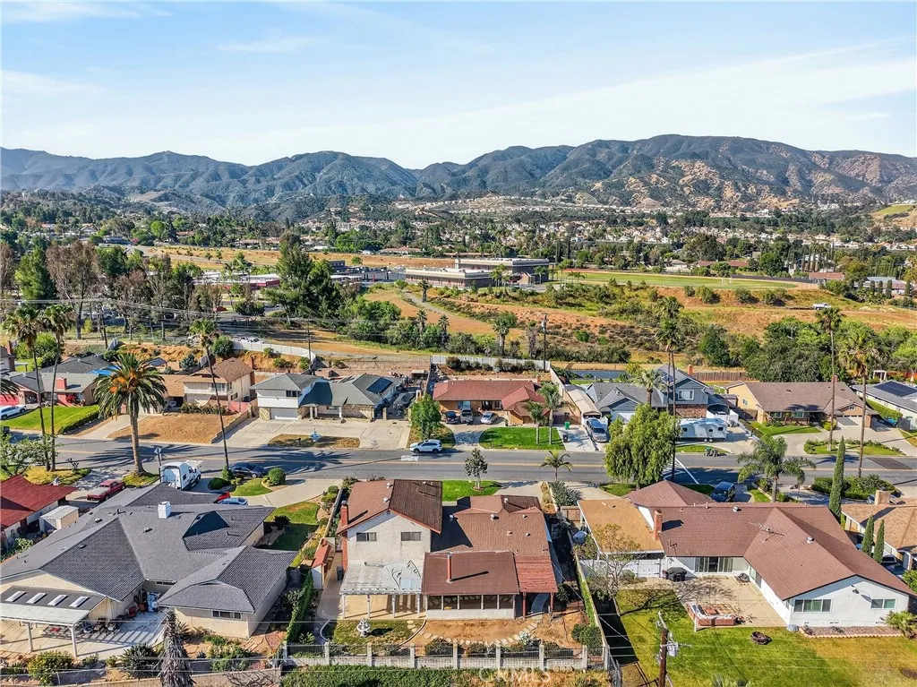Additional image 77 of 2021 Pine Crest St, Corona, CA 92882