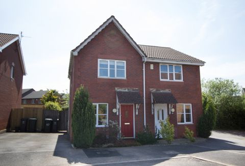 Hollington Drive, Pontprennau, Cardiff, South Glamorgan CF23