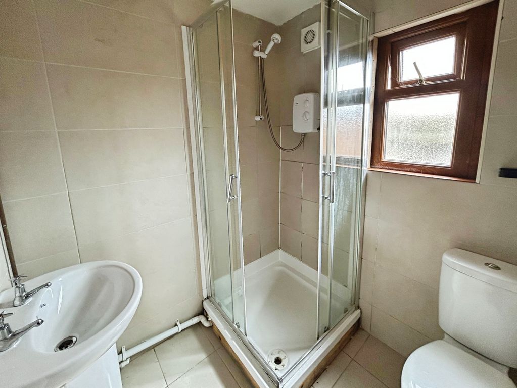Additional image 5 of 1 bed flat to rentWindsor Road, Neath SA11