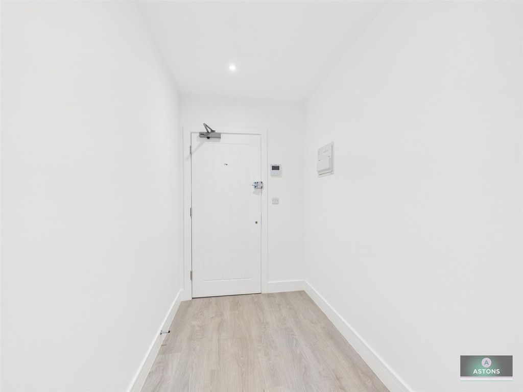 Additional image 11 of 2 bed flat to rentOld Hollow, Worth, Crawley RH10
