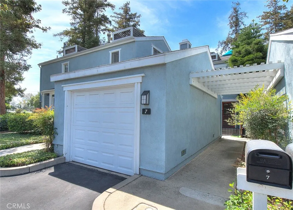 Additional image 6 of 700 E Lake Drive E Unit 7, Orange, CA 92866