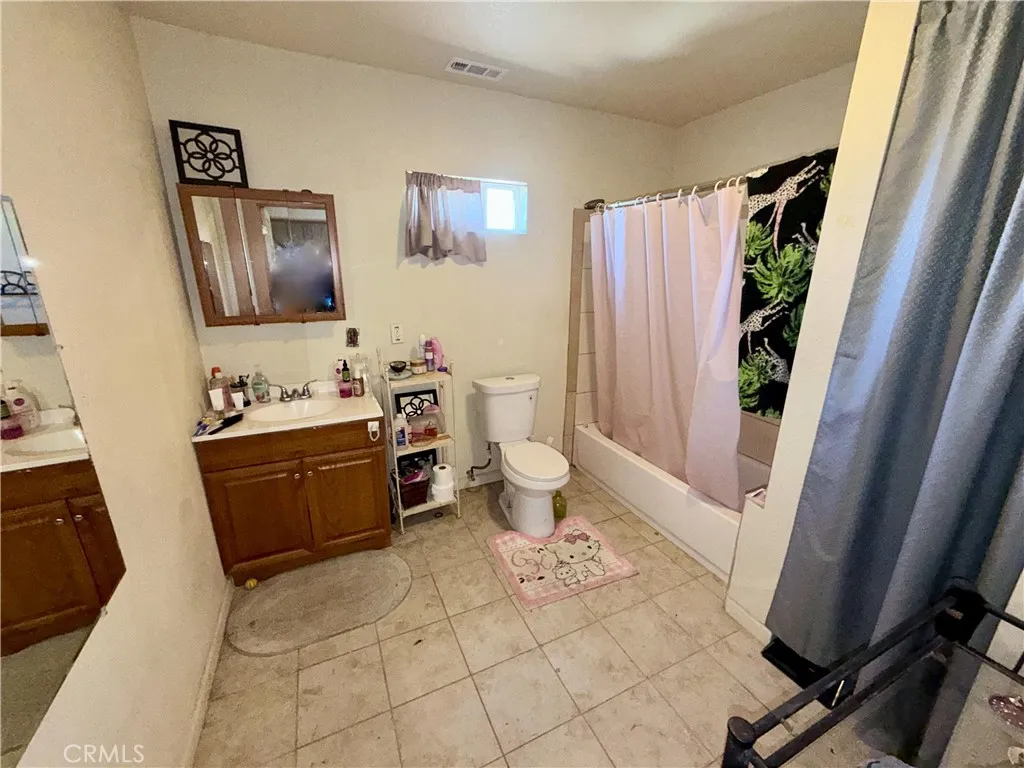 Additional image 16 of 3987 Halldale Avenue, Los Angeles, CA 90062